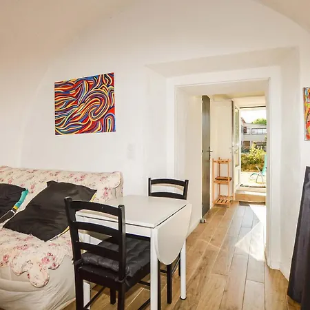아파트 1 Bedroom Amazing In Moriani-plage 모리아니 플라주