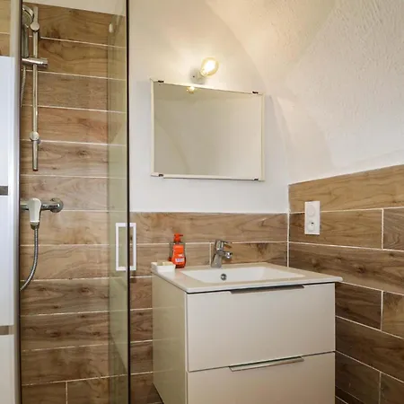 1 Bedroom Amazing In Moriani-plage 아파트 모리아니 플라주